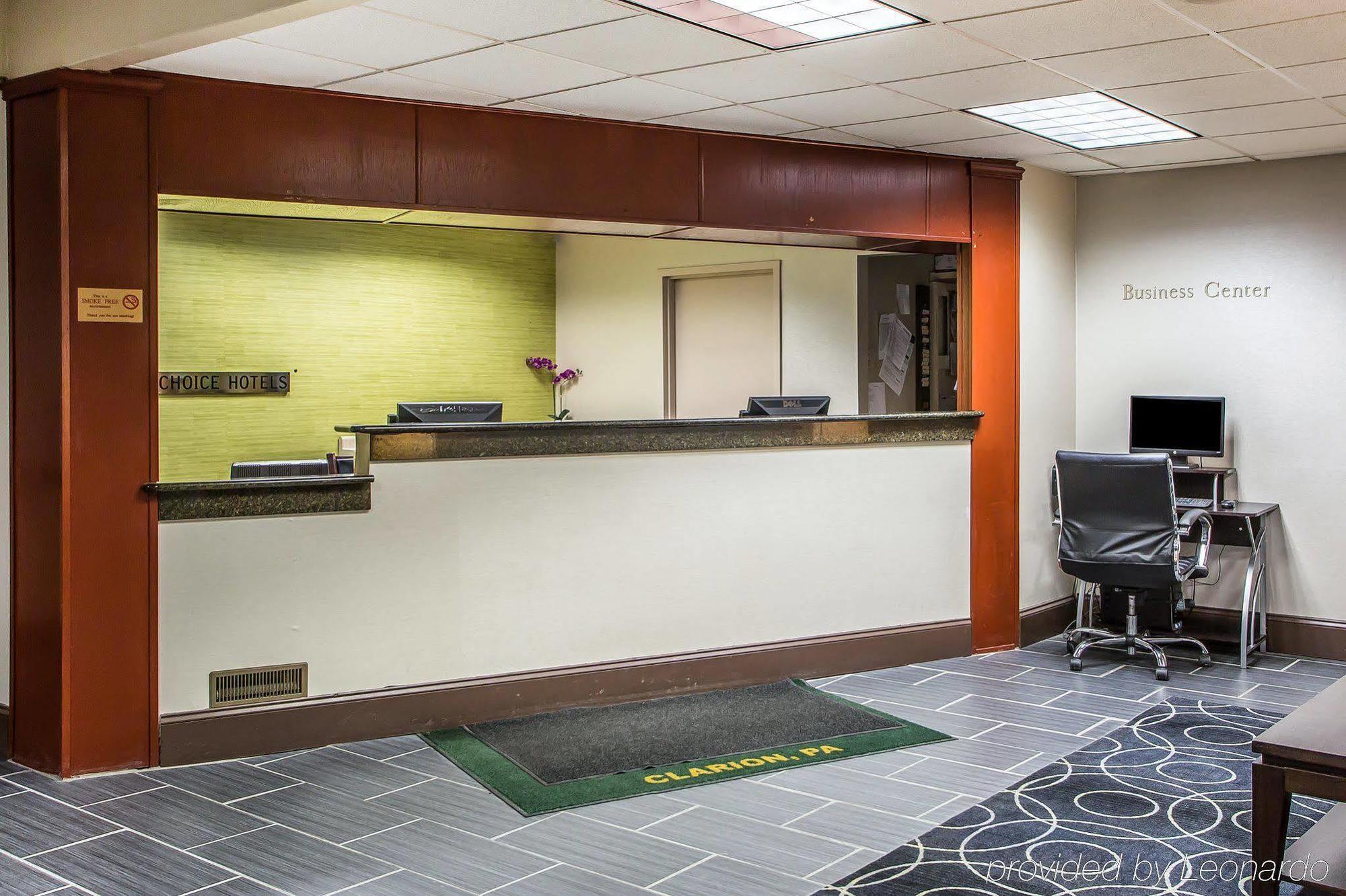 6-clarion, Pa Hotel 4*