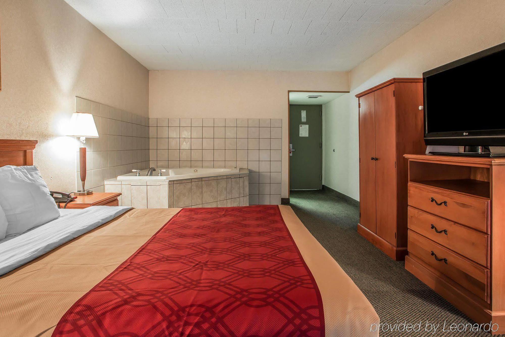 6-clarion, Pa Hotel Clarion